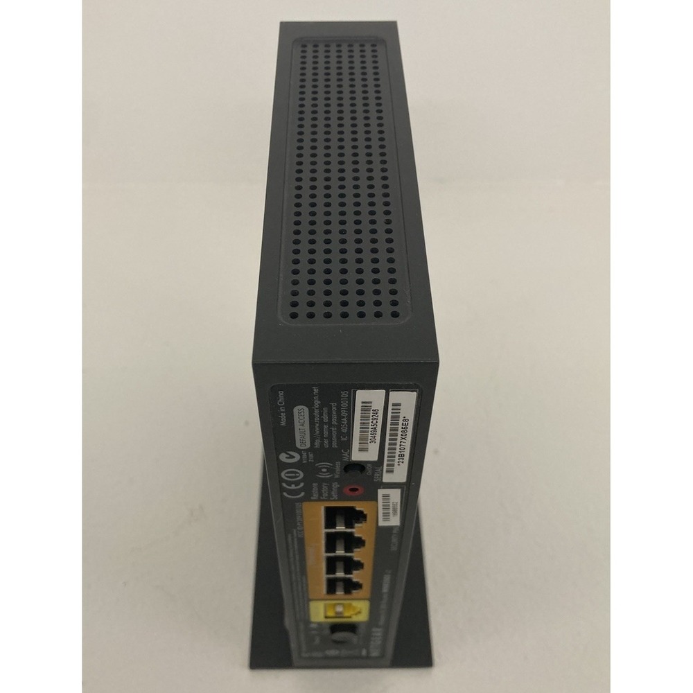Netgear Wireless N 300 Router with Original Documentation Bundle - Picture 7 of 8